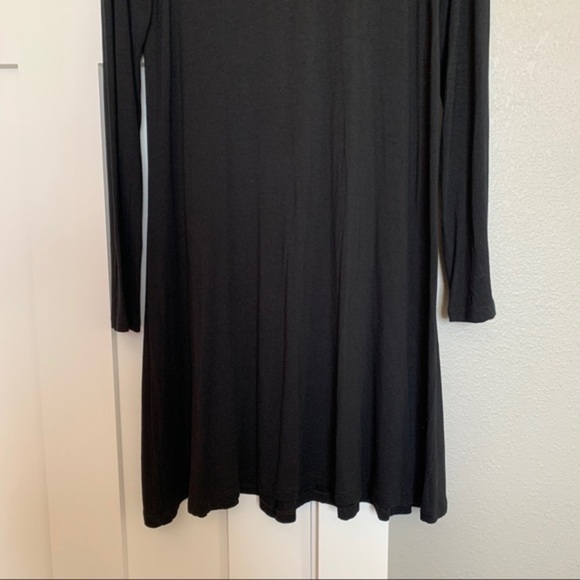 NWOT Express Lattice Lace-Up Long Sleeve Dress - Picture 4 of 7